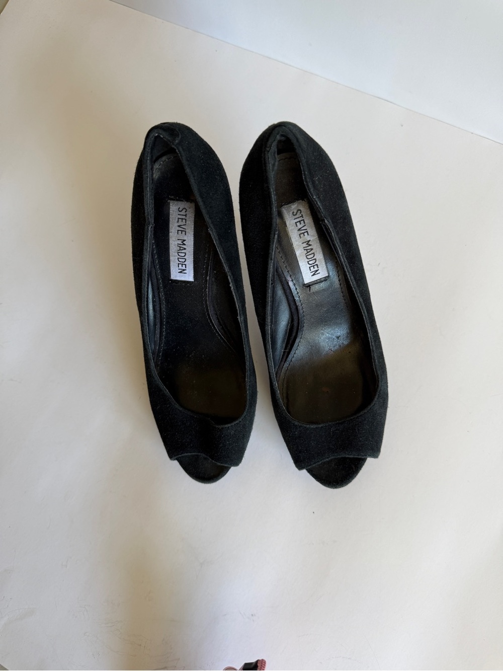 PreLoved Steve Madden Black Suede Y2K Peep Toe Platform Pumps 7.5 Fair Condition - Picture 3 of 17